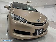 Toyota Wish 1.8 CVT Elegance 2017 Beige Revcam Push Start